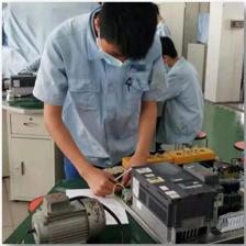 電子信息技術(shù)開發(fā)新星璀璨——機(jī)電一體化專業(yè)第二階段技能之星評(píng)比揭曉